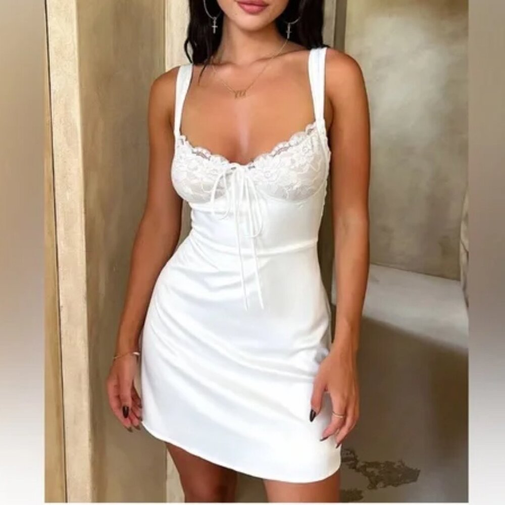 NWT Thats So Fetch Amalfi Mini Dress White Women's Size 8